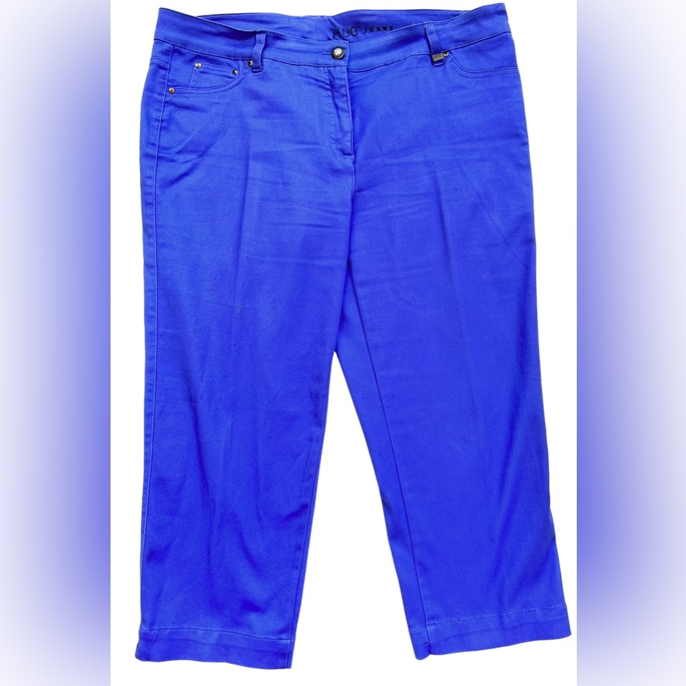 Hug pants cropped pants size 16